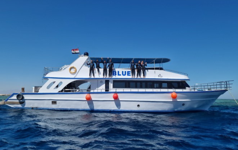 BLUE Boat